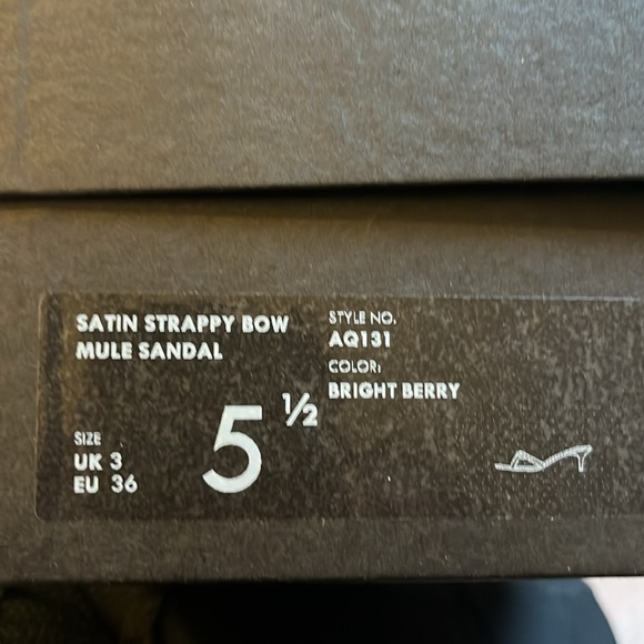 Brand new satin strap y bow mule sandal from J. Crew in bright berry size 5 1/2 - Picture 3 of 6